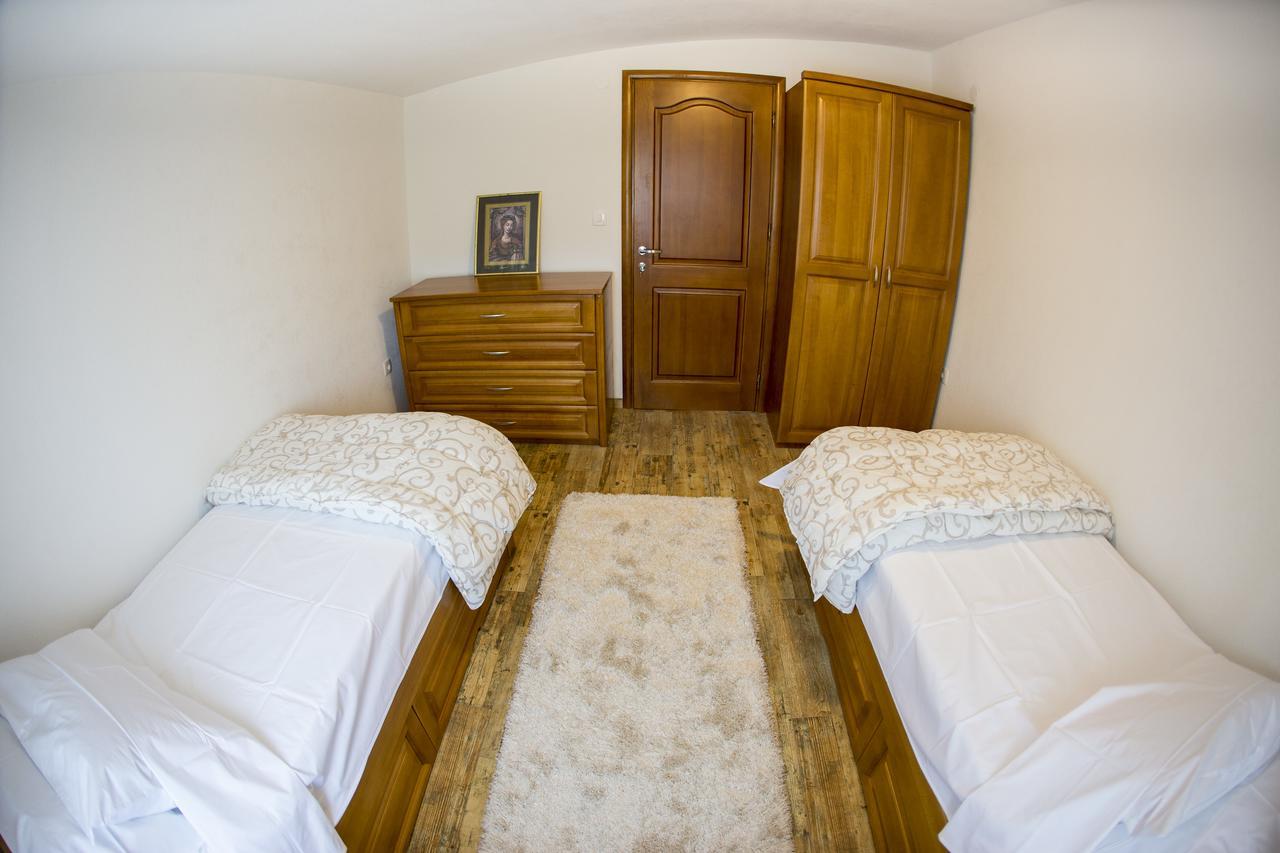 Lux Apartments Fabris Kotor Extérieur photo
