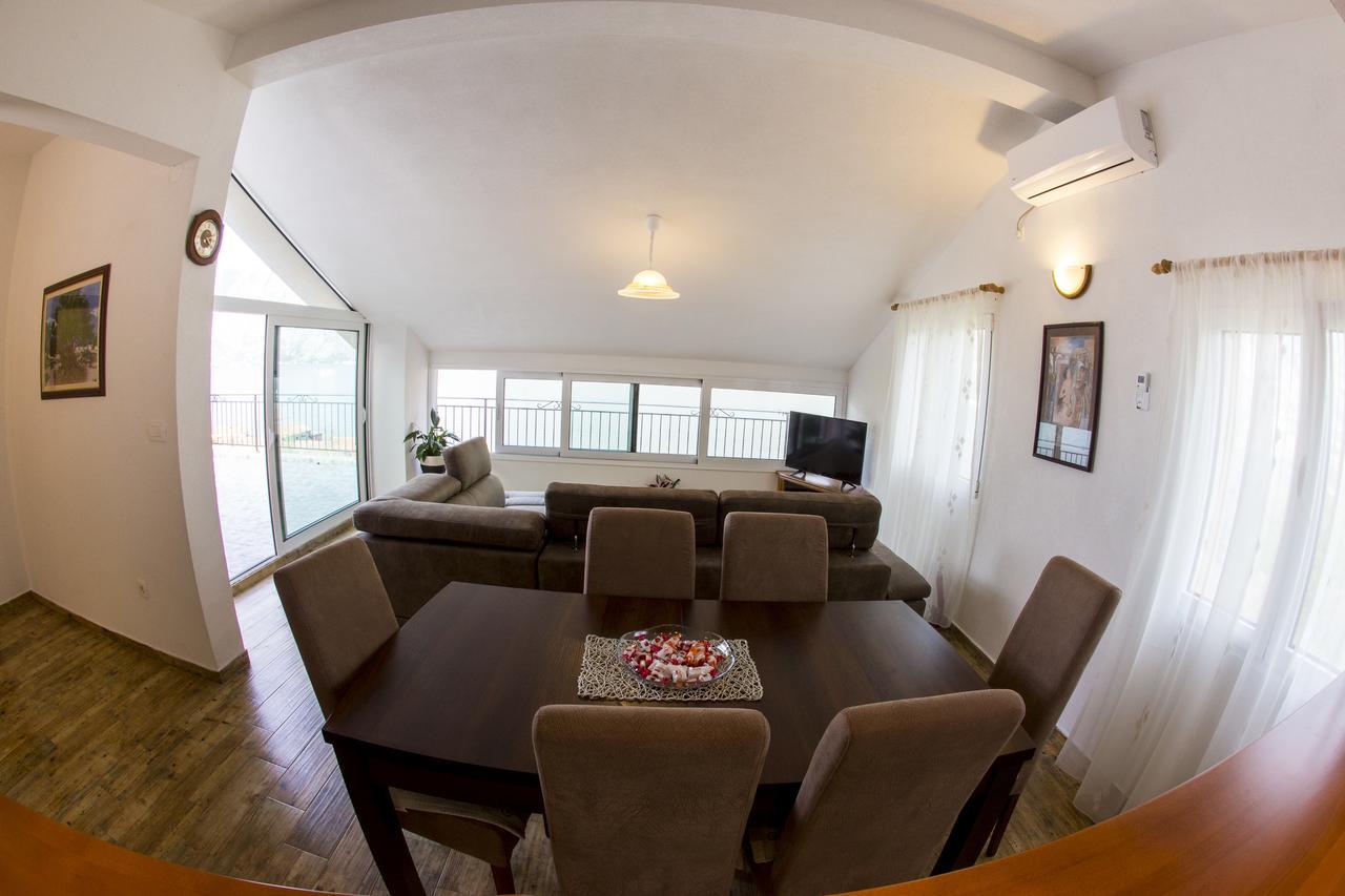 Lux Apartments Fabris Kotor Extérieur photo