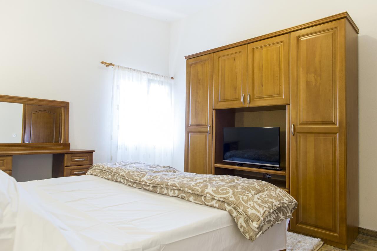 Lux Apartments Fabris Kotor Extérieur photo