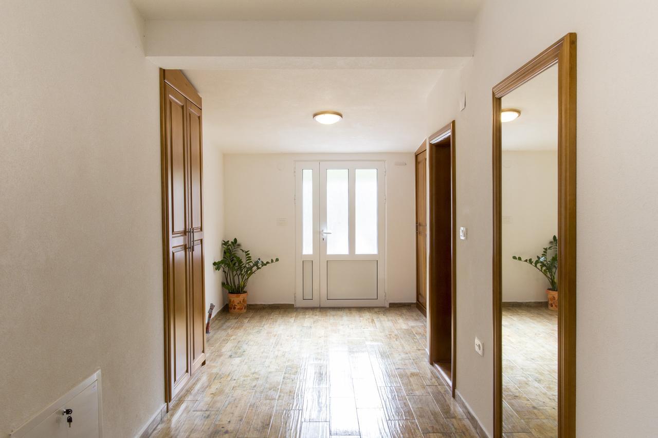 Lux Apartments Fabris Kotor Extérieur photo