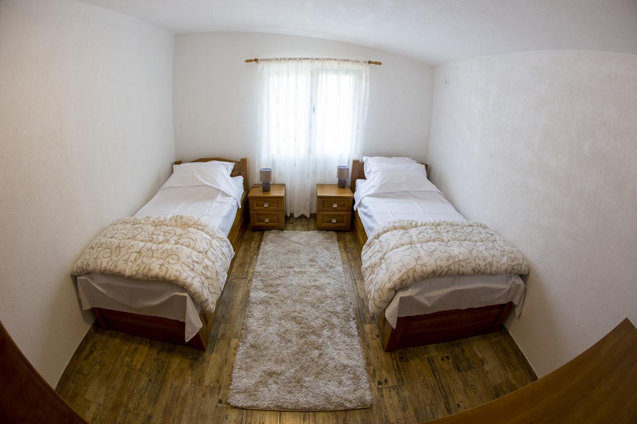 Lux Apartments Fabris Kotor Extérieur photo