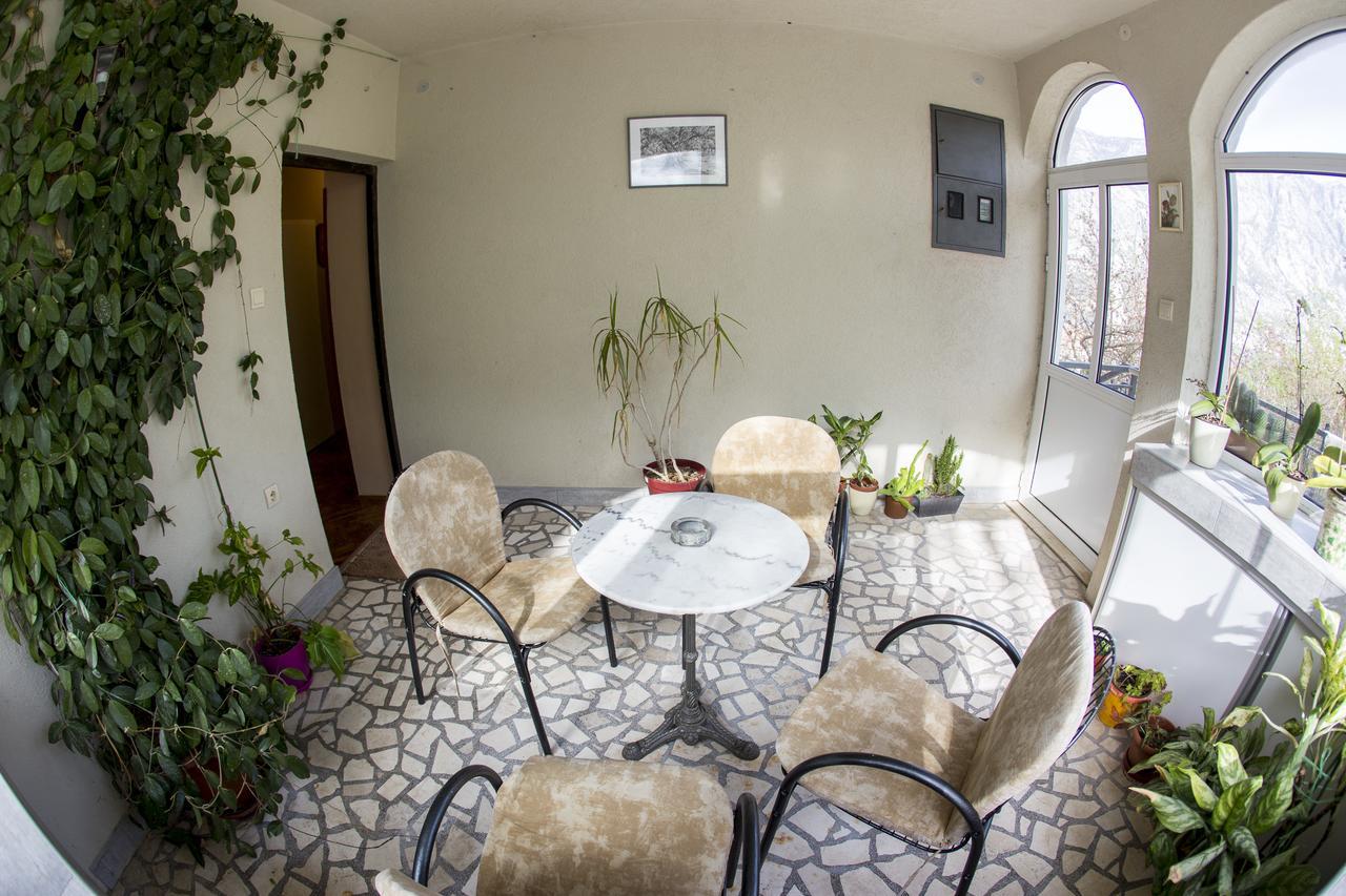 Lux Apartments Fabris Kotor Extérieur photo